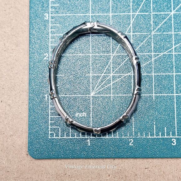 Vtg Geo Glam Enamel Clamper Silver Tone Hinge Bangle Bracelet Green Pink & Blue - Picture 10 of 12